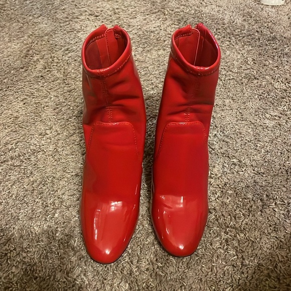 Aldo brand , red , size 7, little used - Picture 2 of 5
